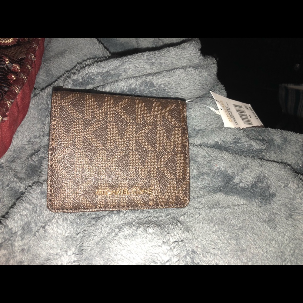 MK wallet